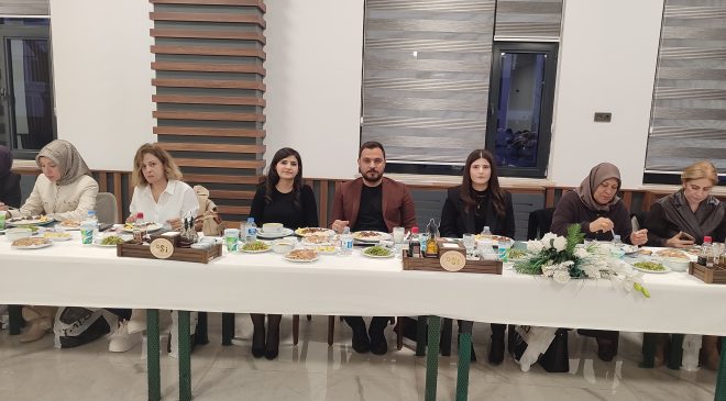 MHP KAÇEP İFTAR SOFRASINDA KADINLARLA BULUŞTU