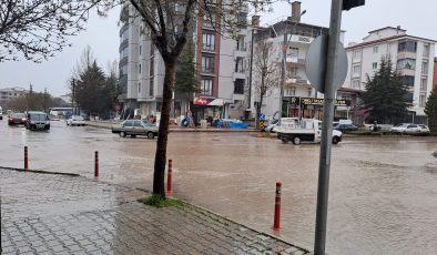 Yıllardır Aynı Sorun: Elazığ’da Yağmur Kabusa Dönüyor