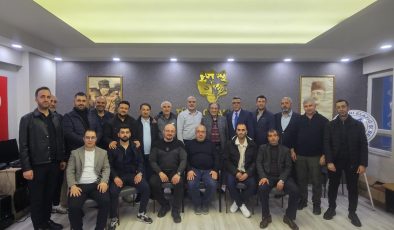 İzzet Altınmeşe’den Türk Ocakları Elazığ Şubesi’ne Anlamlı Ziyaret