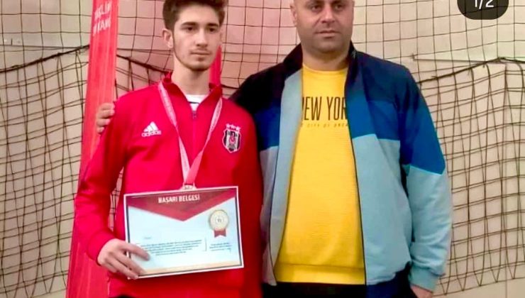 ÜNİLİG TAEKWONDO’DA FIRAT ÜNİVERSİTESİ’NE BRONZ MADALYA