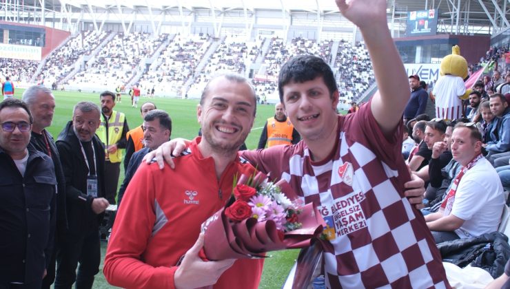 Özel gereksinimli bireyler ile aileleri Seza Çimento Elazığspor-Anagold 24Erzincanspor karşılaşmasını tribünden izledi