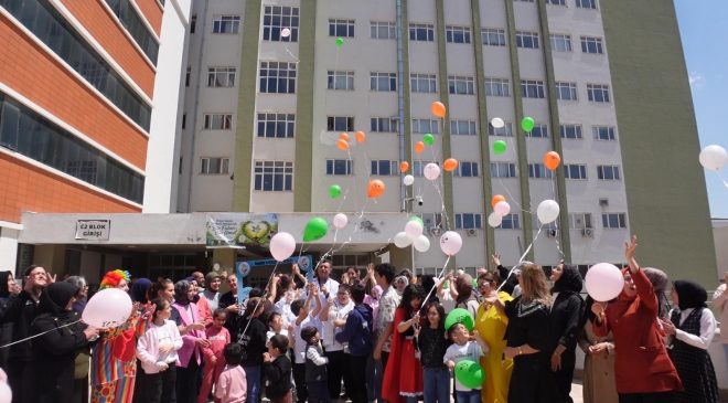 22-29 Nisan İmmün Yetmezlik Farkındalık Haftası Fırat Üniversitesi Hastanesinde etkinliklerle kutlandı.