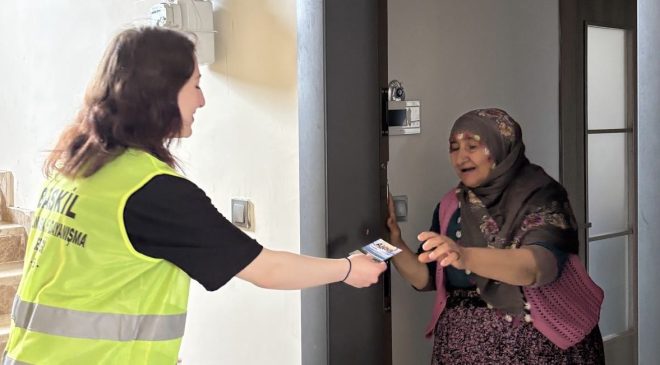 Baskil’de Anneler Evlerinde Ziyaret Edildi