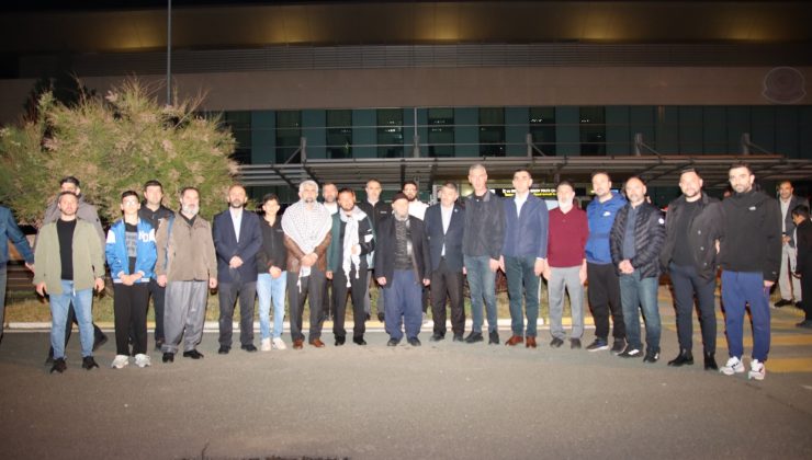 Elazığ’da Duygusal Karşılama: Dirensek de Vuruyorlar, Direnmesek de”: