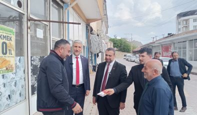 “SAADET PARTİSİ KEBAN’DA SAHAYA İNDİ: EKONOMİK TABLOYA DAİR DİKKAT ÇEKEN MESAJLAR”