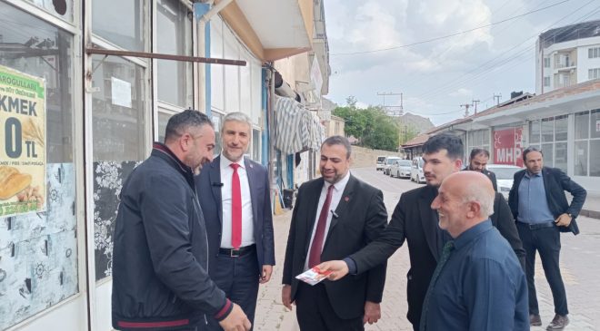 “SAADET PARTİSİ KEBAN’DA SAHAYA İNDİ: EKONOMİK TABLOYA DAİR DİKKAT ÇEKEN MESAJLAR”