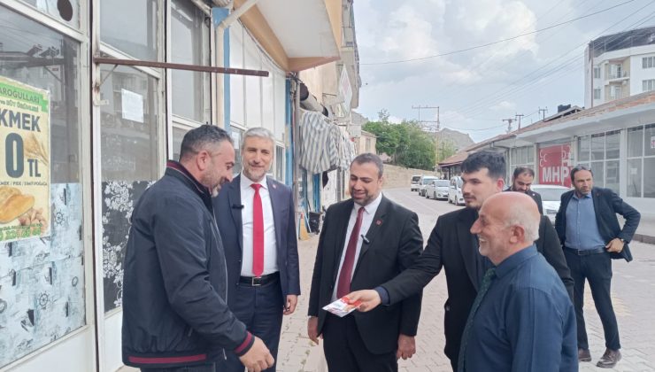 “SAADET PARTİSİ KEBAN’DA SAHAYA İNDİ: EKONOMİK TABLOYA DAİR DİKKAT ÇEKEN MESAJLAR”