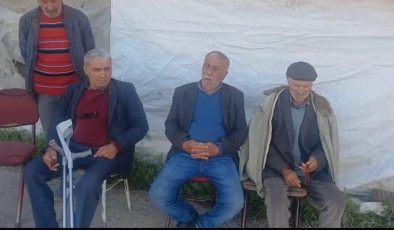 Koruk Köyü’ndeki üreticiler dolu felaketi sonrası devletten yardım talep ettiler