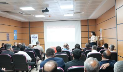 Elazığ Belediyesi, personeline yönelik farkındalık oluşturmak amacıyla “Aile İçi Şiddet” konulu eğitim semineri düzenledi.