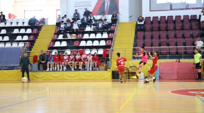 Elazığ’da Yıldızlar Futsal Yarı Final Heyecanı Tamamlandı