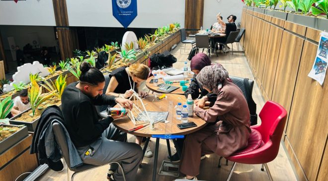 Elazığ İnşaat Fuarı’nda Öğrenciler Yarıştı