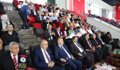 FIRAT ÜNİVERSİTESİ TIP FAKÜLTESİ 38. DÖNEM MEZUNLARINI UĞURLADI
