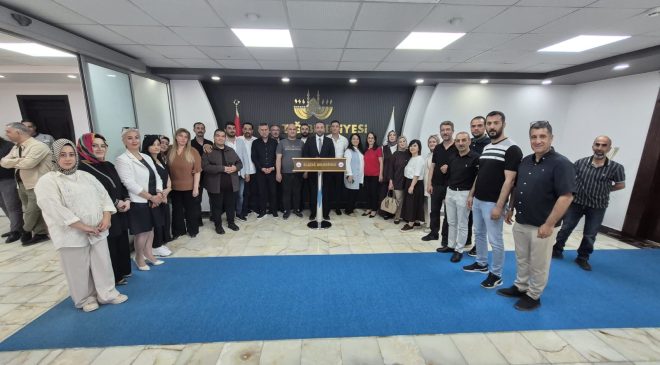 HİZMET-İŞ’TEN BAYRAM BOYUNCA ÜYELERİNE VEFA ZİYARETLERİ
