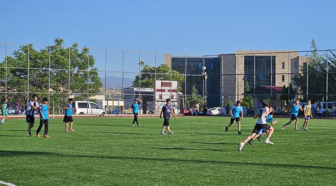 Elazığ İl Özel İdare Spor Kulübü Futbolcu Seçmeleri Yoğun Katılımla Gerçekleştirildi