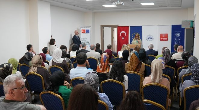 Dijital Gençlik Merkezi’nin resmi açılış töreni ulusal ve uluslararası protokolün katılımıyla gerçekleştirildi.