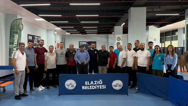 Elazığ Belediyesi’nin Düzenlediği “Ödüllü Ferdî Masa Tenisi” Turnuvası Tamamlandı