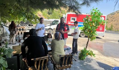 Mobil Sosyal Hizmet Aracı Elazığ’da Vatandaşlarla Buluşuyor