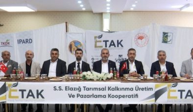 2. Baskil Kayısı Çalıştayı Düzenlendi