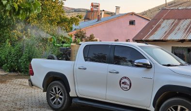 Elazığ İl Özel İdaresi sinekle mücadele çalışmaları
