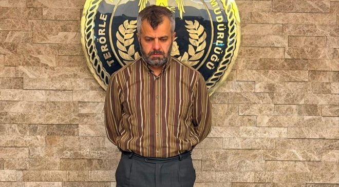 15 Temmuz Suikast Timinde Yer Alan Firari FETÖ Hükümlüsü Yakalandı