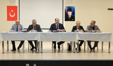 2026-2027 YILI EĞİTİM KURUMU MÜDÜRLERİ KURUL TOPLANTISI,MİLLİ EĞİTİM MÜDÜRÜZÜ AZİZ GÜN’ÜN BAŞKANLIĞINDA GERÇEKLEŞTİRİLDİ.