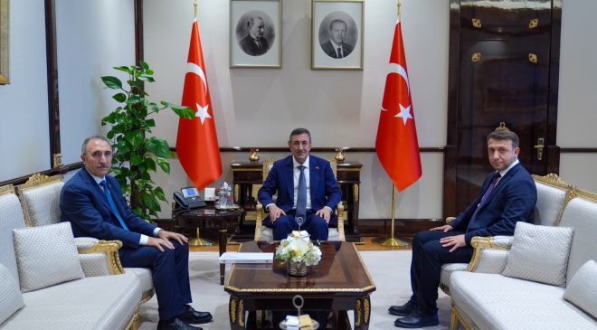 REKTÖR PROF. DR. GÖKTAŞ’TAN CUMHURBAŞKANI YARDIMCISI CEVDET YILMAZ’A ZİYARET