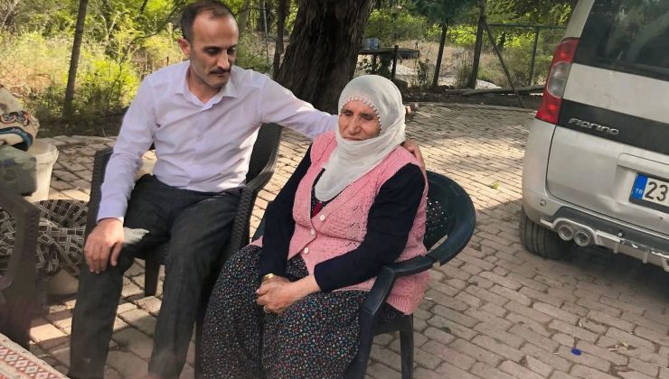 Anahtar Parti Sivrice İlçe Başkanı Varol’dan 30 Ağustos Zafer Bayramı’nda Şehit Annesine Anlamlı Ziyaret