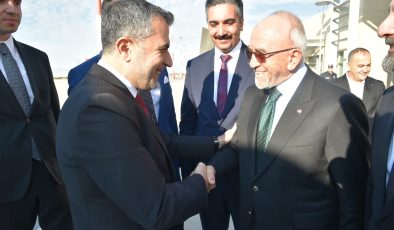 Dumandağ, Bakan Yardımcısı Aydoğdu ve İl Protokolünü Ağırladı