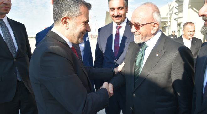Dumandağ, Bakan Yardımcısı Aydoğdu ve İl Protokolünü Ağırladı