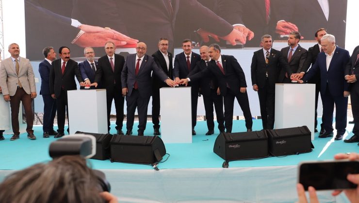 Yeni Fırat Üniversitesi Hastanesi’nin Temeli Atıldı