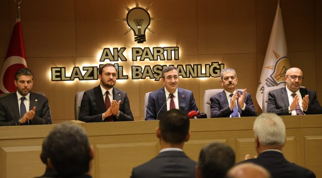 Cumhurbaşkanı Yardımcısı Yılmaz, Elazığ’da Ak Parti Teşkilatıyla Buluştu