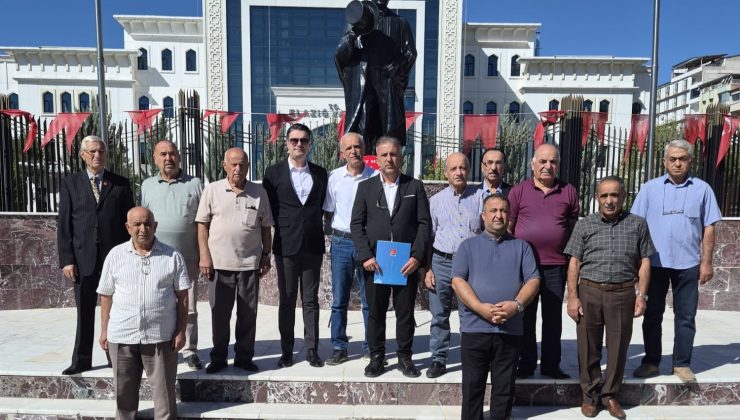 CHP’nin 103. kuruluş yıl dönümünde Okçuoğlu’ndan “millet egemenliği” vurgusu