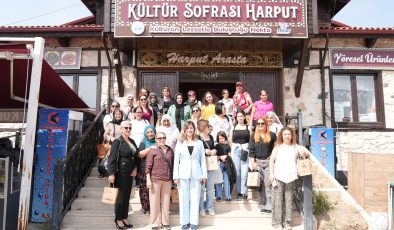 Esentepe Mahallesi’nde ikamet eden kadınlar,Kent Köy Yaşam Alanı’nı, Elazığ Belediyesi müzelerini ve Tarım Fuarı’nı ziyaret etti.