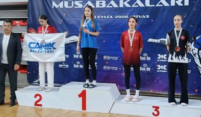 Elazığlı Taekwondocular Sivas’taki Şampiyonadan Derecelerle Döndü