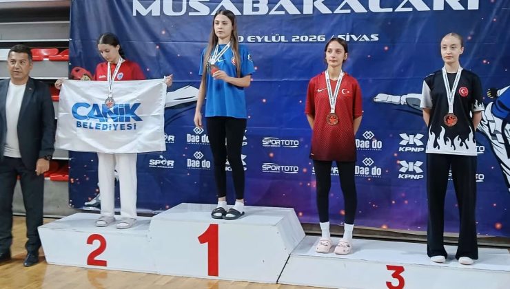 Elazığlı Taekwondocular Sivas’taki Şampiyonadan Derecelerle Döndü
