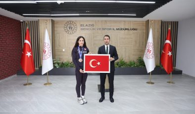 AVRUPA 3.’SÜ GİZEM ÖZER’DEN, İL MÜDÜRÜ EREN’E ZİYARET