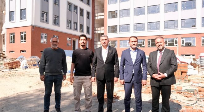Atatürk Anadolu Lisesi’nde yeniden açılış için geri sayım: Gürsel Erol çalışmaları yerinde inceledi