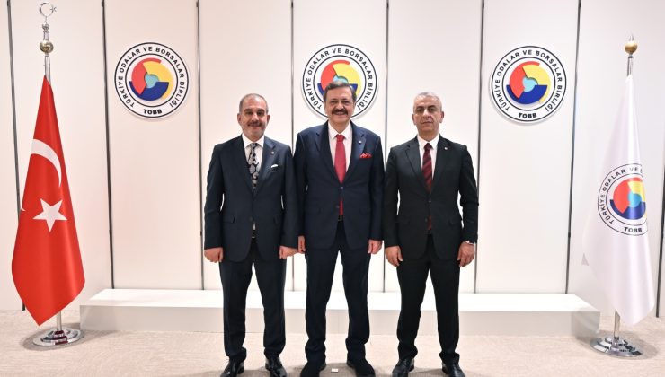 TOBB BAŞKANI HİSARCIKLIOĞLU: “İDRİS ALAN BAŞKANIM, HİZMETLERİ VE İŞ DÜNYASININ GÜVENİ İLE BİR KEZ DAHA BAŞARISINI TESCİLLEMİŞTİR”