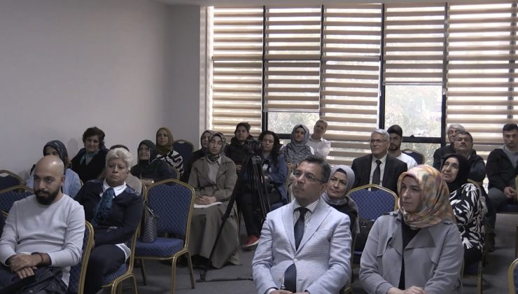 Edebiyat Atölyesi, 4. dönem eğitimleriyle edebiyatseverlere yönelik eğitimlerini sürdürüyor.