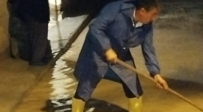 YURTBAŞI’NDA İKİNCİ SEL FELAKETİ! BAŞKAN NİHAT DOĞAN TÜM EKİPLERİYLE SAHADA